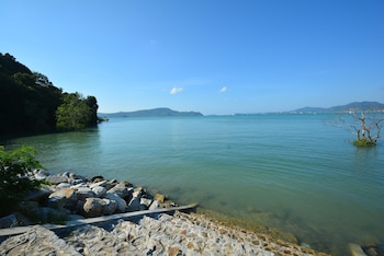 goodnight phuket villa