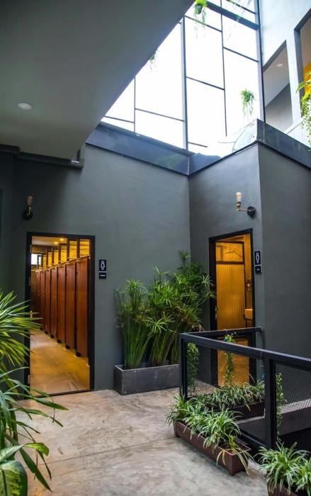 the arbern hostel x bistro