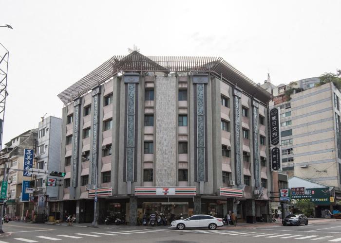raise hotel taichung