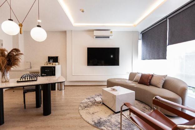 r2 hotel chiangmai