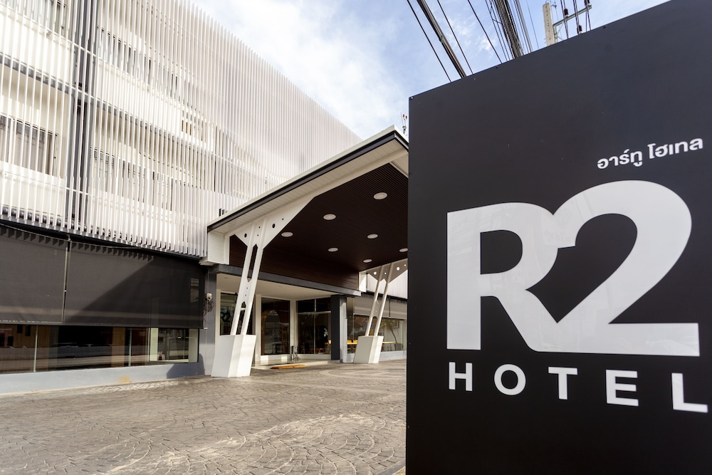 r2 hotel chiangmai