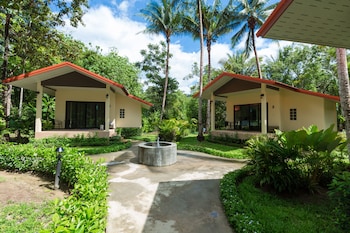 garden villa khaolak