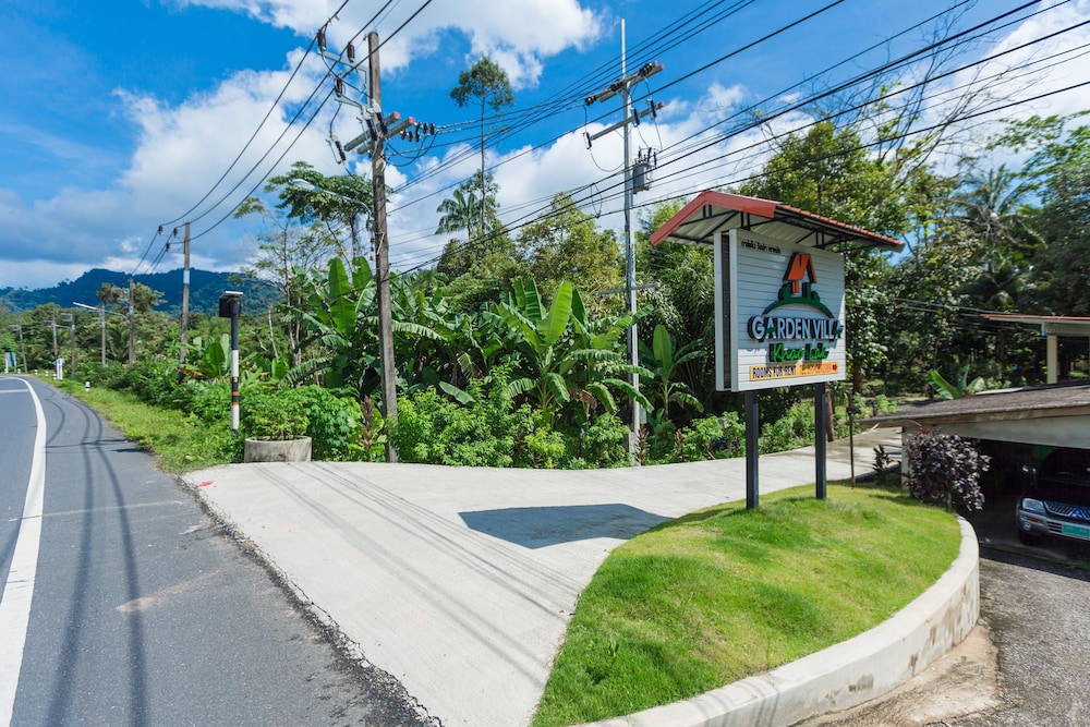 garden villa khaolak