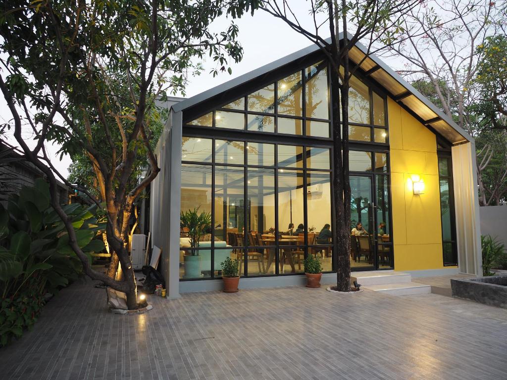 warila hotel