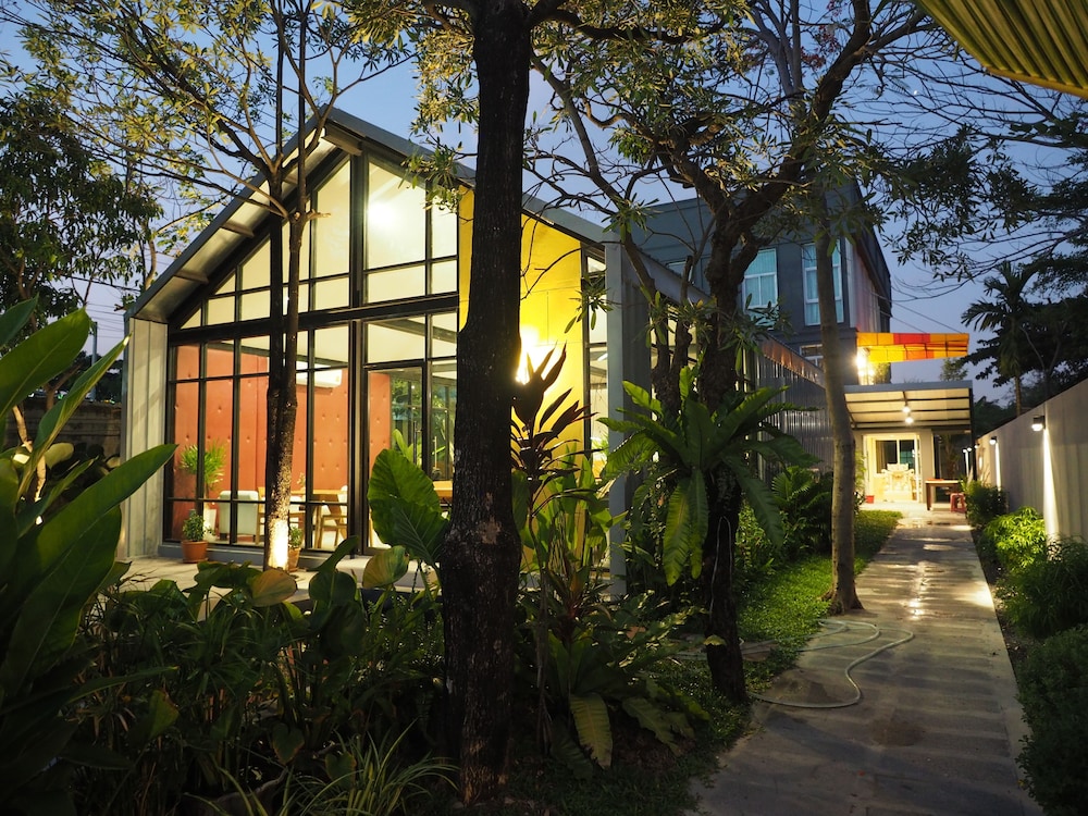 warila hotel