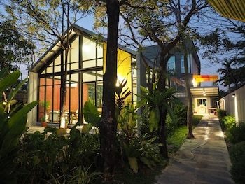 warila hotel