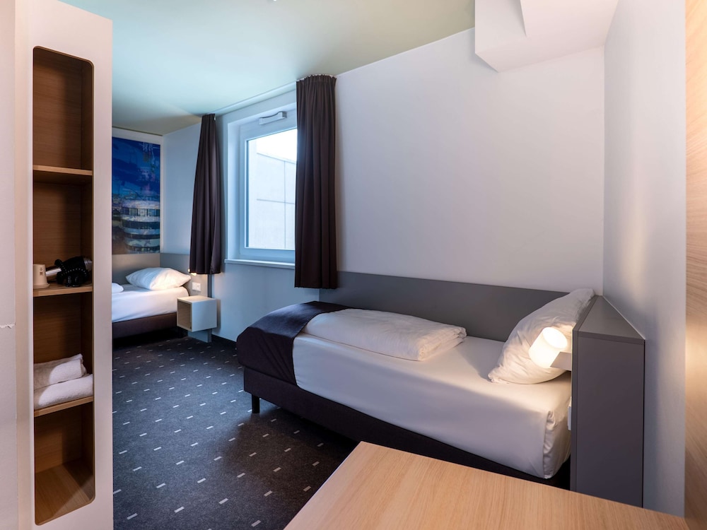 bandb hotel stuttgart airport messe