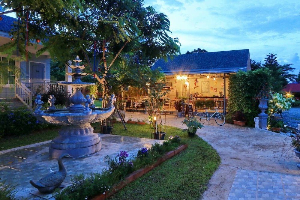 little cottage