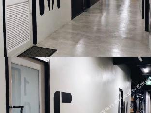 blu monkey hub and hotel suratthani