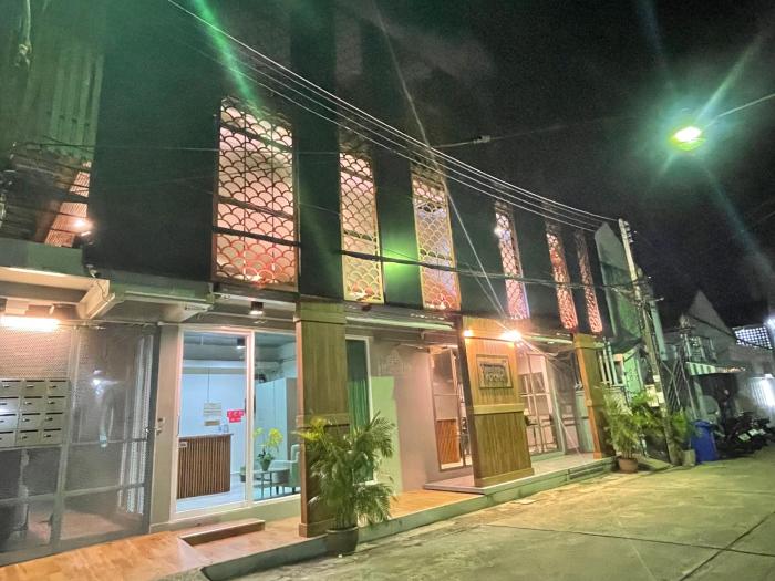 the way patong hotel