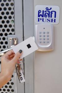 the way patong hotel