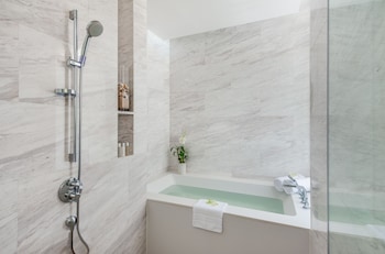 twinpalms montazure phuket