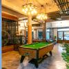 castle black bangkok hostel