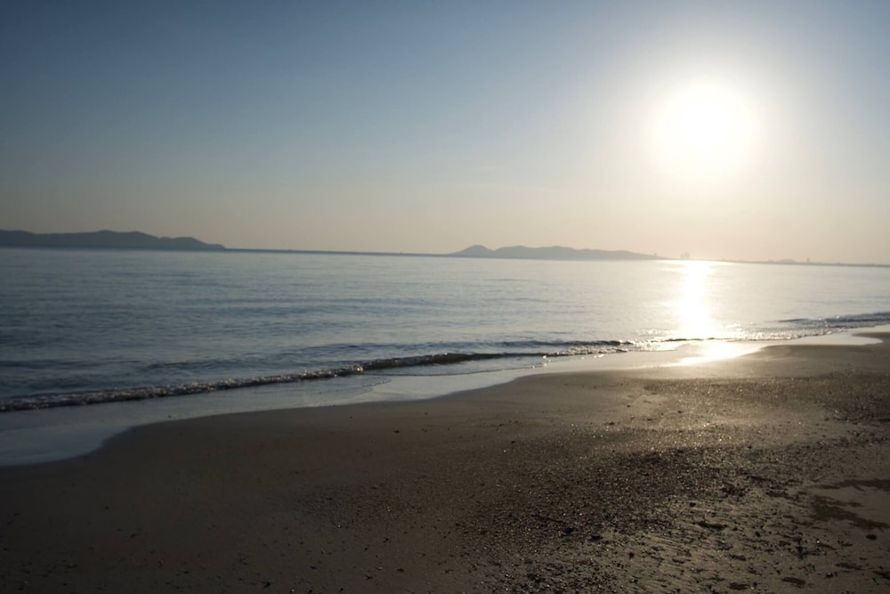 chatnipa beach resort by morseng