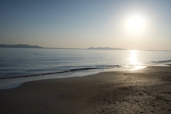 chatnipa beach resort by morseng