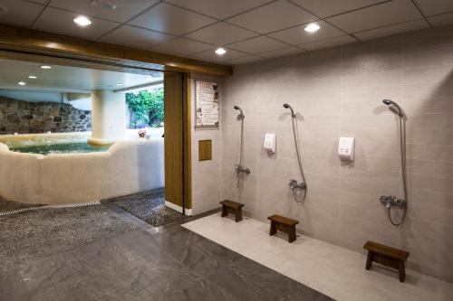 hua ge hot spring hotel