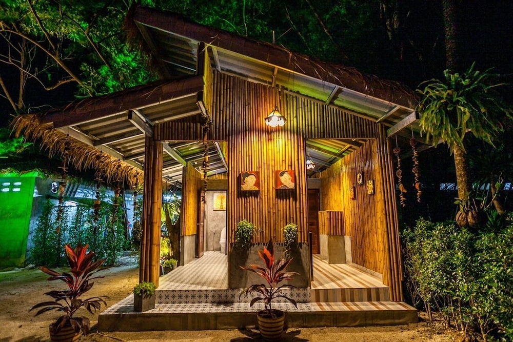cicada lanta resort