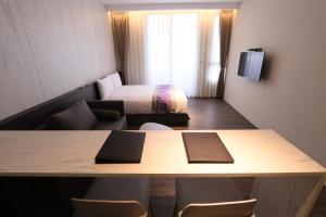 hotel hsr hesper taichung