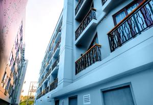 phoenix hotel karon beach