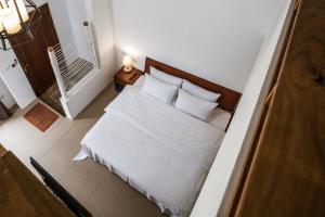 oasis hotel