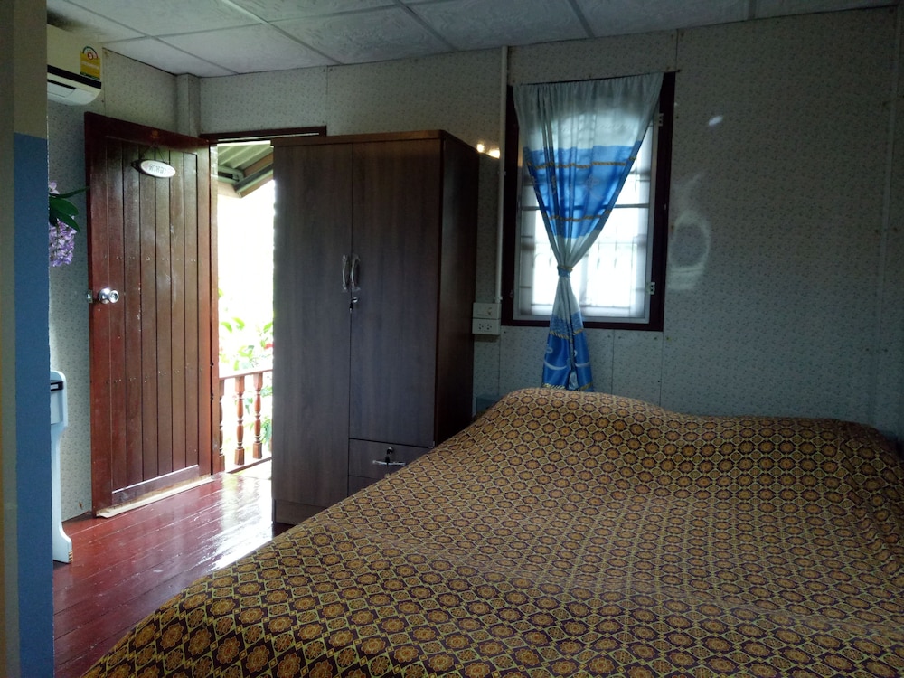 phaiwan baansawn resort