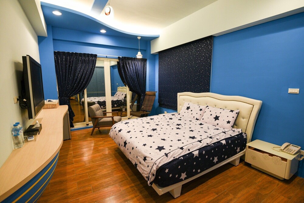 the laid back dragon lodge