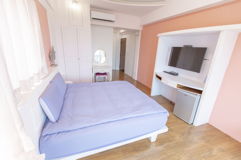 the laid back dragon lodge