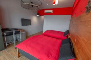 the laid back dragon lodge