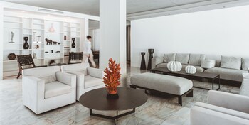 apollo resort