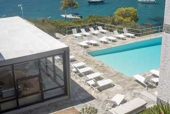 apollo resort