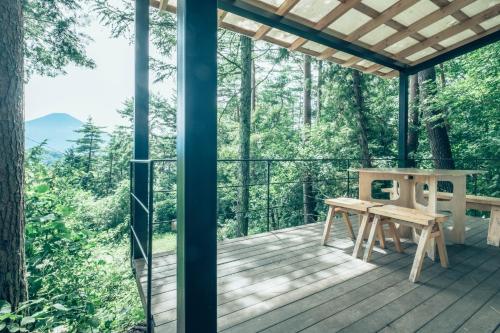 retreat camp mahoroba