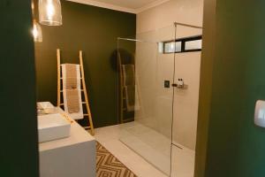 bambuu lakeside lodge