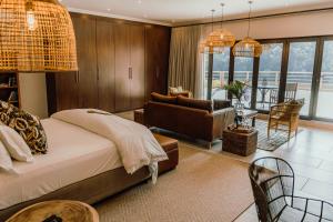 bambuu lakeside lodge