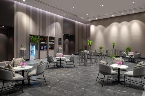 avani sukhumvit bangkok hotel