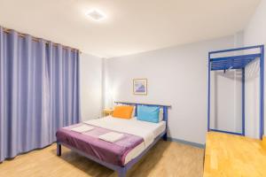 the blue place hotel dmk by zuzu