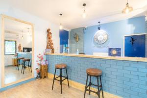 the blue place hotel dmk by zuzu