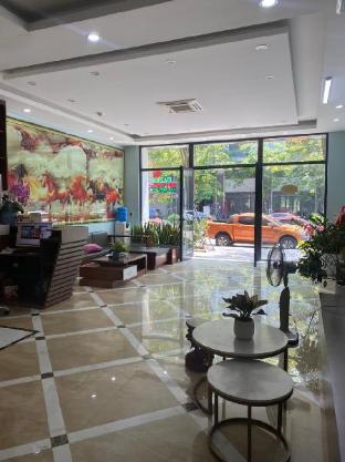 square hotel