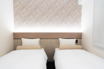 dotonbori crystal hotel ii