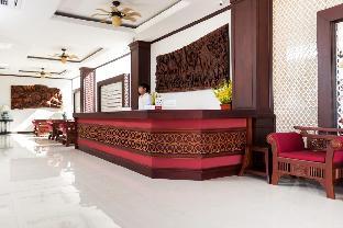 manorom chateau hotel