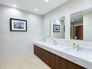 grand cabin hotel naha oroku