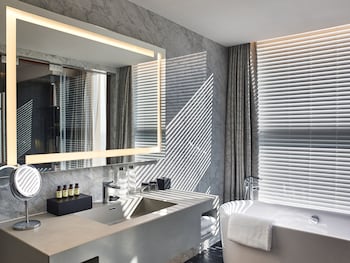 mingalar mandalay hotel