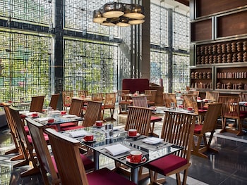 mingalar mandalay hotel