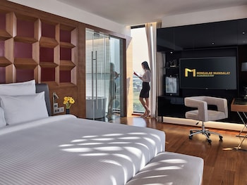 mingalar mandalay hotel