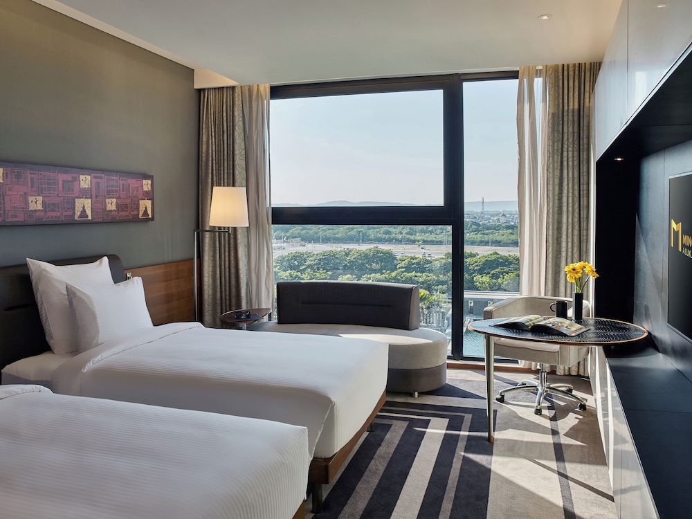 mingalar mandalay hotel