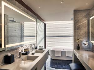 mingalar mandalay hotel
