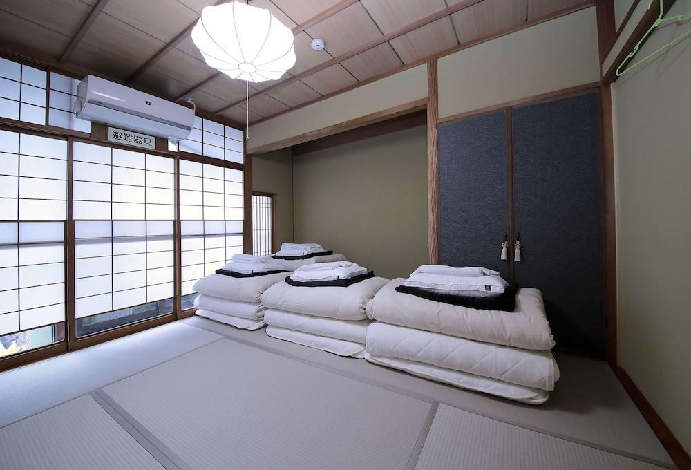 trip and sleep hostel