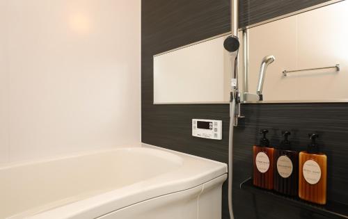 grand base hakataminami