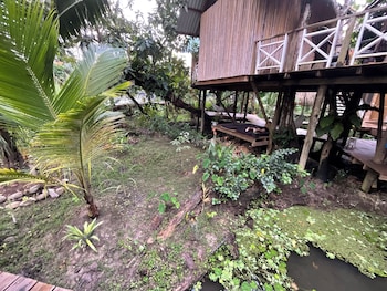 boatique hotel and marina