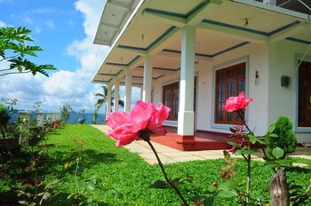 onil rock resort