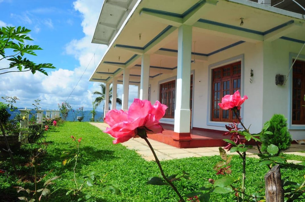 onil rock resort